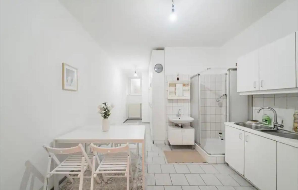 Apartment Souterrain